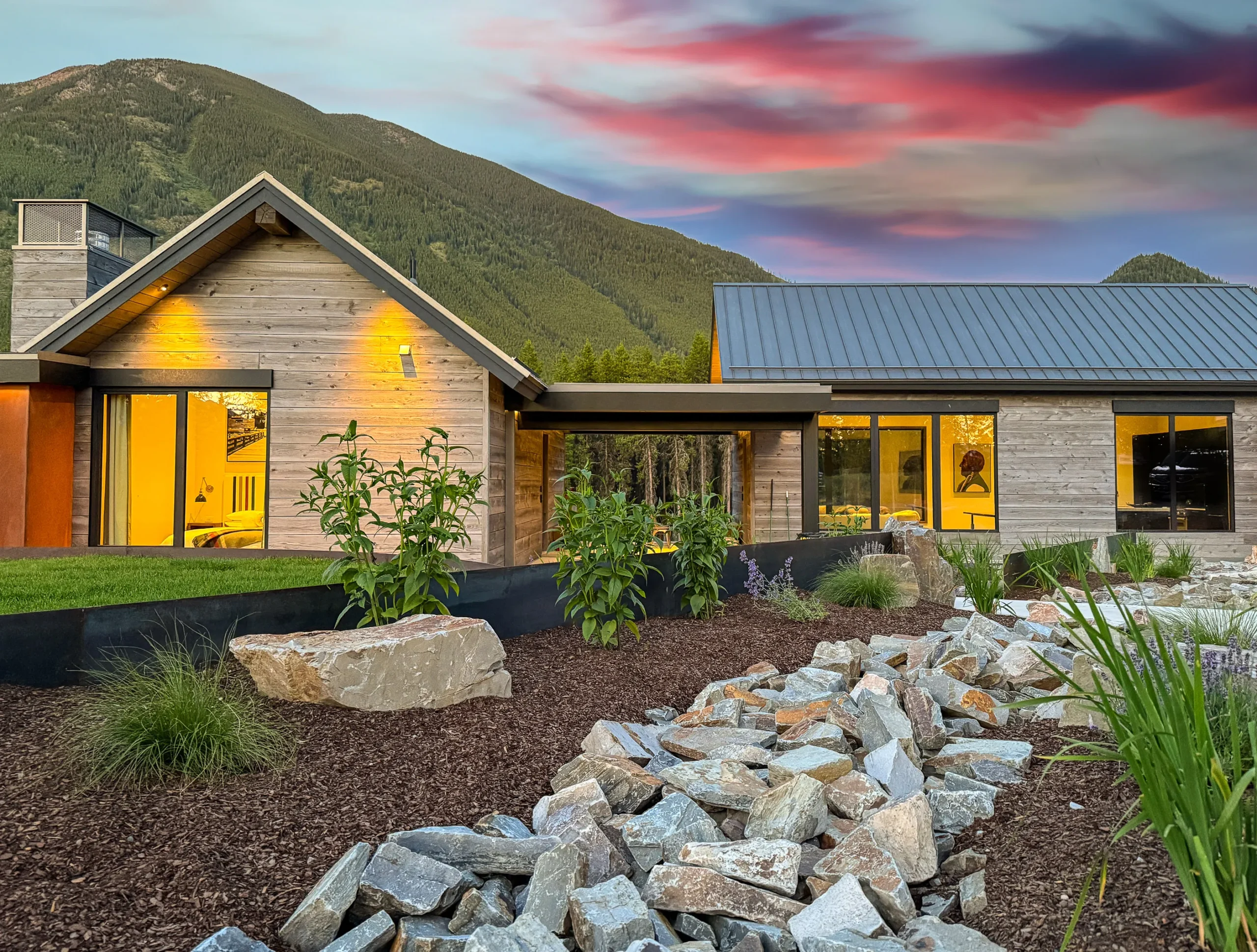 The estate grounds at Halfmoon Camp with mountain views